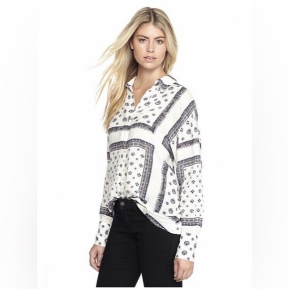 Free People Tops - Free People Little Secret Printed Button Front Blouse - White/Navy